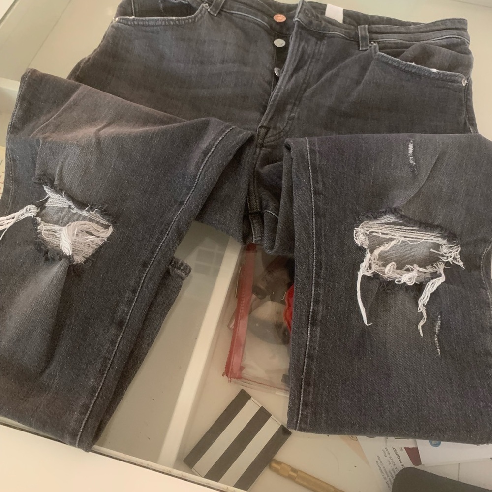 Straight leg jeans!!